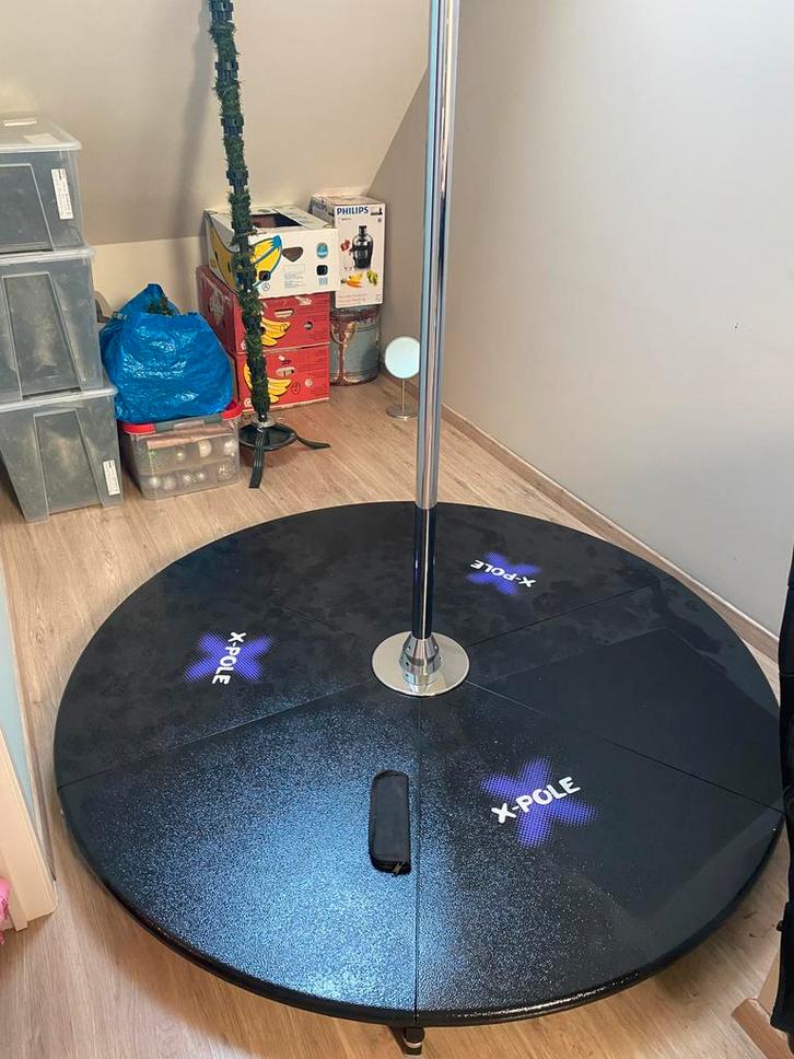 XPOLE stage, Sport en Fitness, Dansen, Zo goed als nieuw, Ophalen