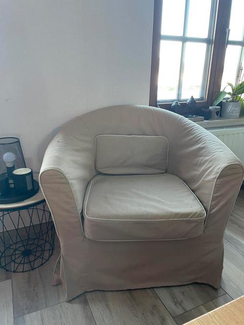 Mooi beige zeteltje, Huis en Inrichting, Fauteuils, Zo goed als nieuw, Ophalen