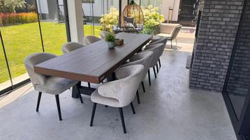 Hardhouten eettafel tafel 10 personen 3 meter beschikbaar voor biedingen