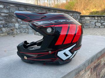 Casque 6D beschikbaar voor biedingen