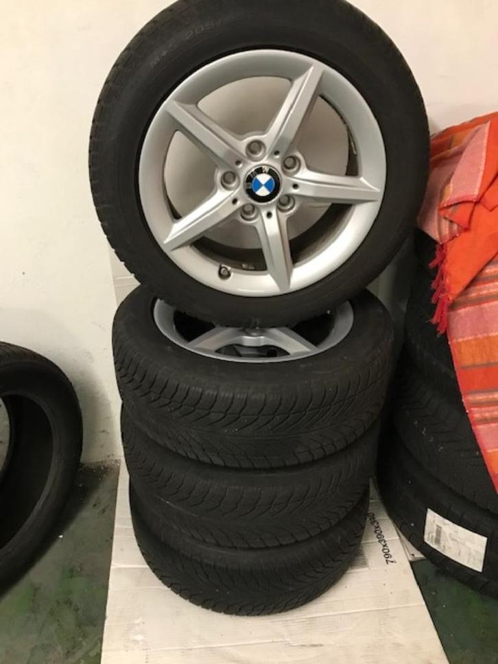 Winterset Bmw 1 serie  - Meeneemprijs 199 euro's, Auto-onderdelen, Banden en Velgen, Band(en), Winterbanden, 16 inch, 205 mm, Personenwagen