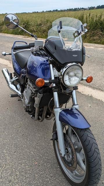 Moto Youngtimer Suzuki GSX-G 1100 1994