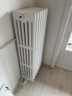 Gietijzeren radiator, Doe-het-zelf en Bouw, Verwarming en Radiatoren, Ophalen, Gebruikt, Radiator, Minder dan 60 cm