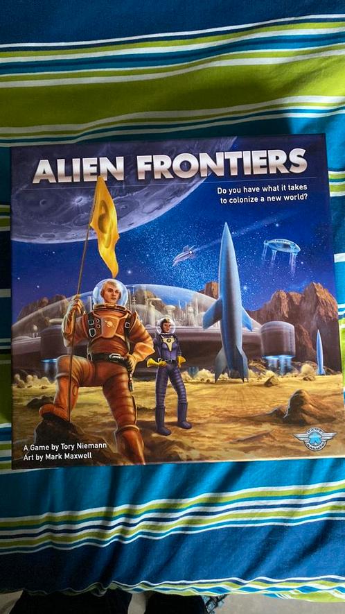 Alien Frontiers + Factions, Hobby & Loisirs créatifs, Jeux de société | Jeux de plateau, Enlèvement ou Envoi