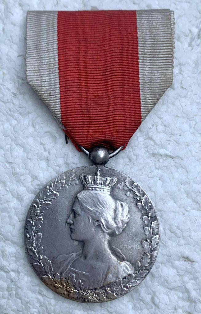 Medaille WO1 Nat. Comite Hulp & Voeding, 14-19, Zilveren Med, Verzamelen, Militaria | Algemeen, Landmacht, Lintje, Medaille of Wings