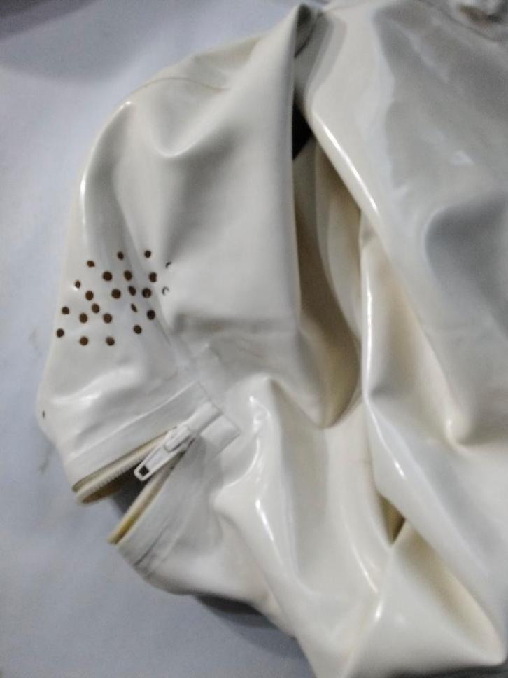 dubbel wit masker, Kleding | Dames, Overige Dameskleding, Zo goed als nieuw, Ophalen of Verzenden