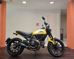 Ducati Scrambler 800**2015**10.665 km**Garantie, 2 cilinders, Motorrijbewijs A, Bedrijf, Meer dan 35 kW