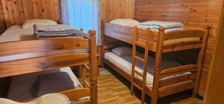 2 x stapelbedden, Huis en Inrichting, Slaapkamer | Stapelbedden en Hoogslapers, Gebruikt, Stapelbed, 90 cm, 200 cm, Tweepersoons