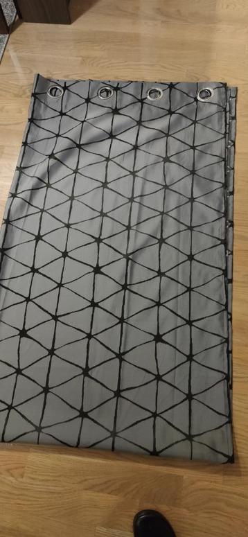 Twee Jysk gordijnen-draperieen grijs 245x140 als nieuwe 70€