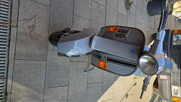 Vespa pk xl 90cc beschikbaar voor biedingen