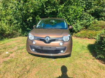 Twingo  essence gps +caméra recule  beschikbaar voor biedingen