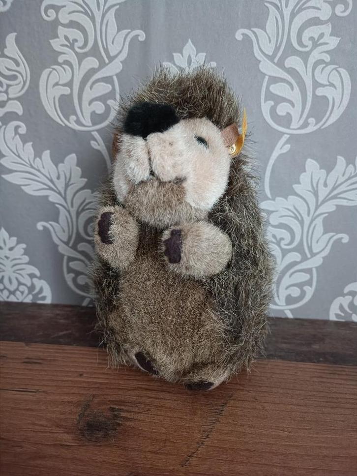 Steiff Joggie Egel (20 Cm) 070730, Antiek en Kunst, Antiek | Speelgoed, Verzenden