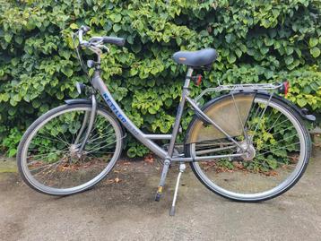 Damesfiets  beschikbaar voor biedingen