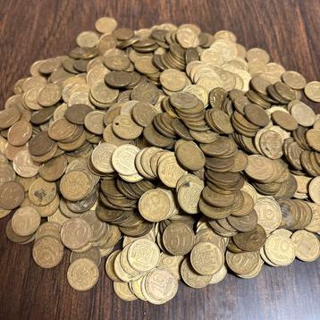 83,70 UAH aan Oekraïense 10 kopeken munten te koop beschikbaar voor biedingen