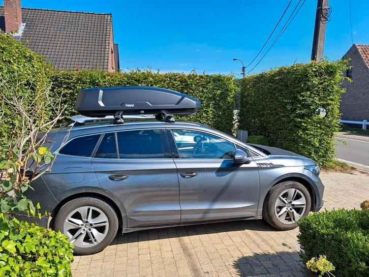 Dakkoffer Thule Force XT L, Autos : Divers, Coffres de toit, Comme neuf, Enlèvement