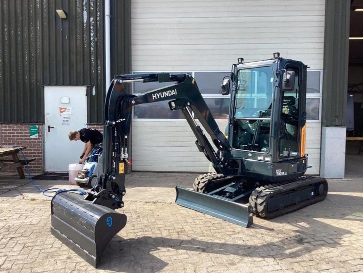 Hyundai HX30A minigraver (bj 2025), Zakelijke goederen, Machines en Bouw | Kranen en Graafmachines, Graafmachine