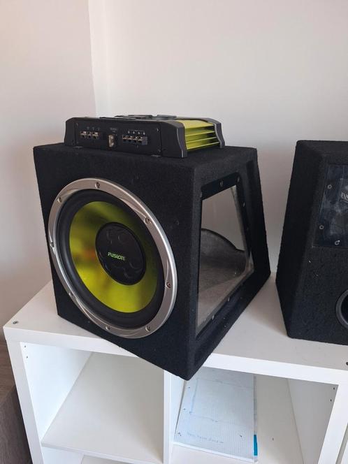 Fusion subwoofer + versterker, Auto diversen, Autospeakers, Zo goed als nieuw, Ophalen