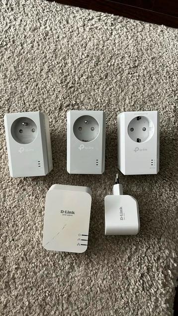 TP-Link & D-Link Powerline Adapters - Set van 5 stuks beschikbaar voor biedingen