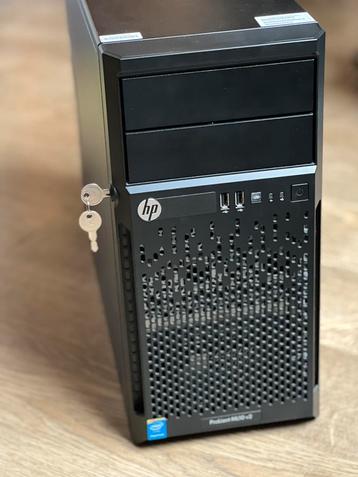 HP Proliant ML10 V2