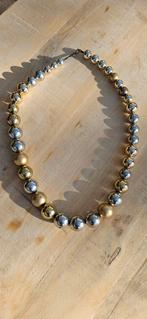 Costumes - collier accrocheur, Enlèvement, Comme neuf, Garçon ou Fille