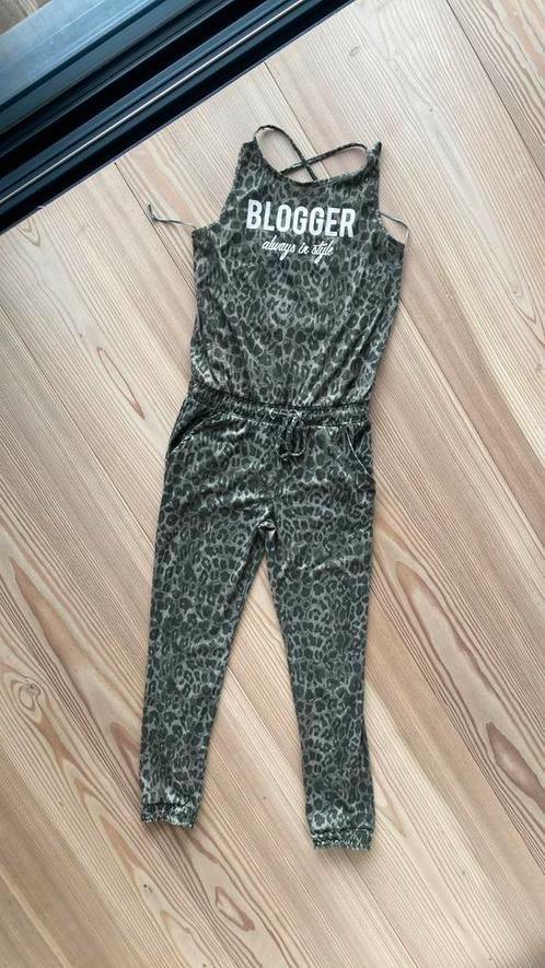 Jumpsuit maat 146 meisjes groen, Kinderen en Baby's, Kinderkleding | Maat 146, Zo goed als nieuw, Meisje, Setje, Ophalen of Verzenden