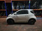 TOYTA IQ pour pieces, Auto's, Toyota, IQ, Euro 5, Bedrijf, Handgeschakeld