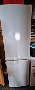Réfrigérateur et congélateur autoportants Miele KD12813, 140 à 160 cm, Enlèvement, 45 à 60 cm, Avec compartiment congélateur