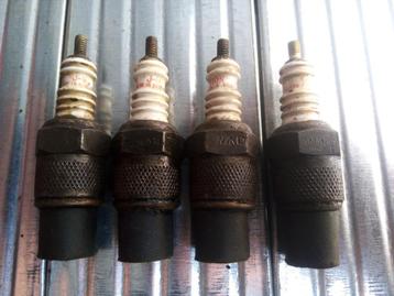 Champion J8 NOS bougies Willys Jeep beschikbaar voor biedingen