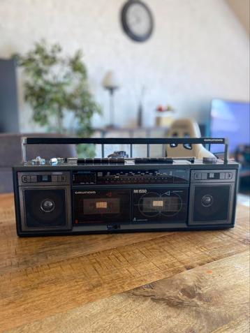 Grundig RR1500 draagbare boombox, Enlèvement