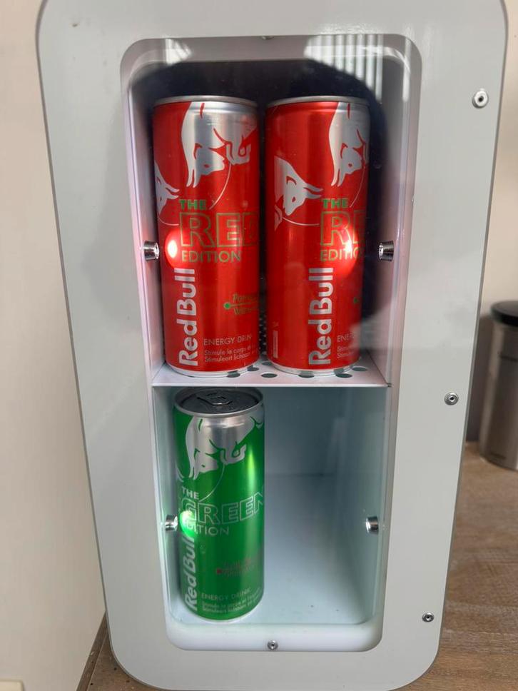 Mini koelkast - red bull dozen cooler, Elektronische apparatuur, Koelkasten en IJskasten, Gebruikt, Zonder vriesvak, Ophalen