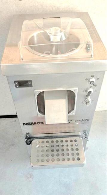 nemox professionele ijsmachine. amper gebruikt. beschikbaar voor biedingen