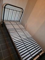 Metalen bed, Ophalen, Zo goed als nieuw, Zwart