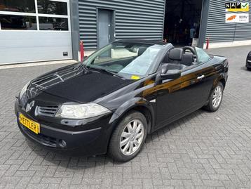 Renault Mégane Coupé-Cabriolet 1.6-16V Tech Line, Cabrio beschikbaar voor biedingen
