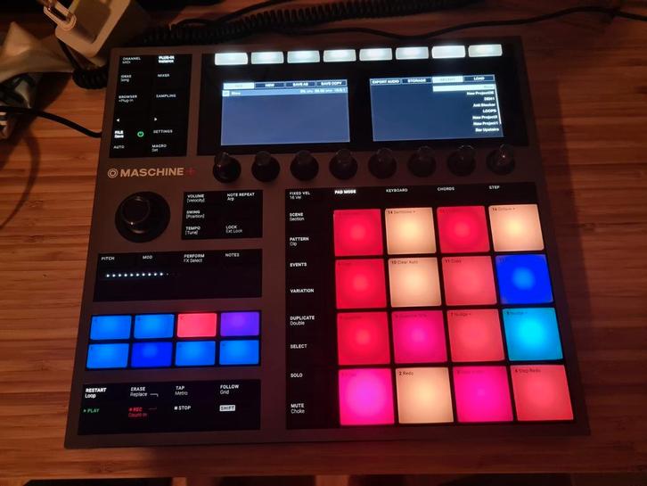 Maschine PLUS standalone (professional), Musique & Instruments, Équipement Midi, Comme neuf, Enlèvement