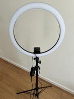 Ring Light Neewer met statief - Onberispelijke staat, Audio, Tv en Foto, Fotografie | Fotostudio en Toebehoren, Ophalen, Zo goed als nieuw