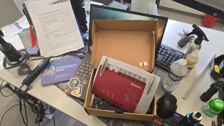 FRITZ!BOX 7490, Computers en Software, Routers en Modems, Zo goed als nieuw, Router met modem, Ophalen
