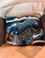 Nike Air Terra Humara “Undefeated” cargo khaki size 42, Neuf, Autres couleurs, Enlèvement, Baskets
