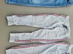 grijze jogging broek met zijstrepen, Besties, 122, Kinderen en Baby's, Kinderkleding | Maat 122, Ophalen of Verzenden, Zo goed als nieuw
