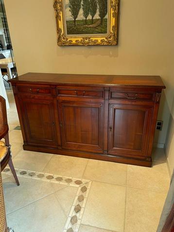 Elegante antieke kersenhouten dressoirkast – 173 cm breed beschikbaar voor biedingen