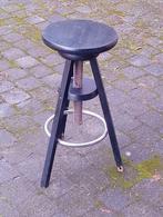 tabouret à vis, Enlèvement, Réglable en hauteur, Utilisé, Bois