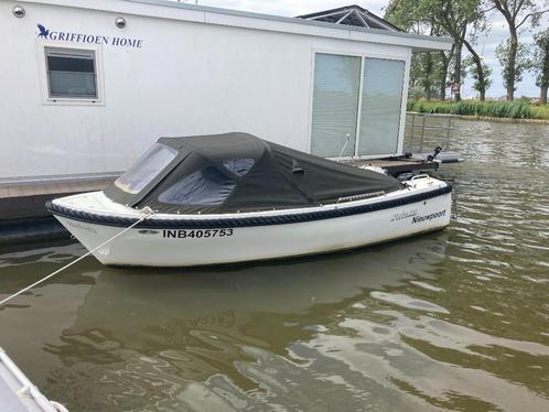 sloep Maxima 550, Watersport en Boten, Motorboten en Motorjachten, Gebruikt, Polyester, Tot 6 meter, Benzine, Buitenboordmotor