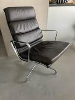 Originele Eames Soft Pad Chair EA 216, Huis en Inrichting, Ophalen, Zo goed als nieuw