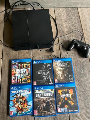 Playstation 4 + 6 spellen beschikbaar voor biedingen