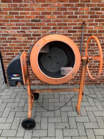 Betonmolen elektrisch (220V) Betomix BX 163 beschikbaar voor biedingen