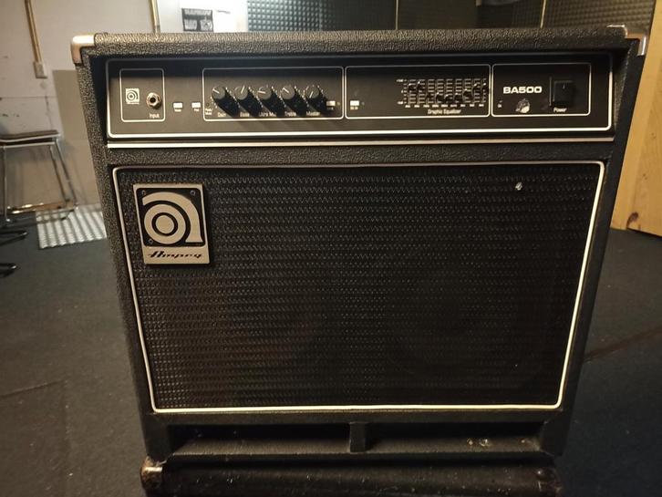 Ampeg BA500 Basversterker Combo, Muziek en Instrumenten, Versterkers | Bas en Gitaar, Gebruikt, Basgitaar, 100 watt of meer, Ophalen