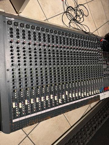 PA mixer Soundcraft Spirit Live 4² 24 kanaals flightcase beschikbaar voor biedingen