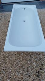 badkamer: wc, bad, gootsteen 2, spiegels 2,badkamerradiator), Ophalen of Verzenden