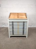 Antieke houten letterkast, Huis en Inrichting, Ophalen, ., Zo goed als nieuw, .