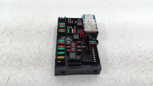 ZEKERINGKAST BMW 3 serie (G20) (61148734162), Auto-onderdelen, Elektronica en Kabels, BMW, Gebruikt