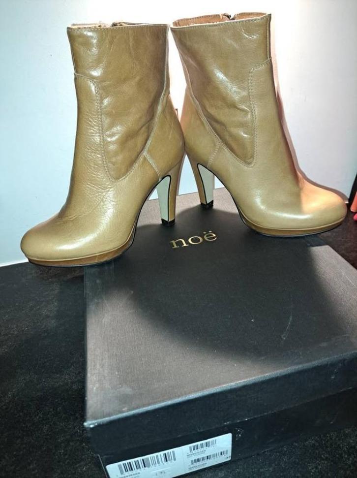 Noë, enkellaarsjes, nieuw, hoge hakken, mt 35, Kleding | Dames, Schoenen, Nieuw, Schoenen met hoge hakken, Bruin, Ophalen of Verzenden